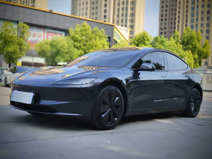 Tesla Model 3, 2025 — купить в Москве под ключ