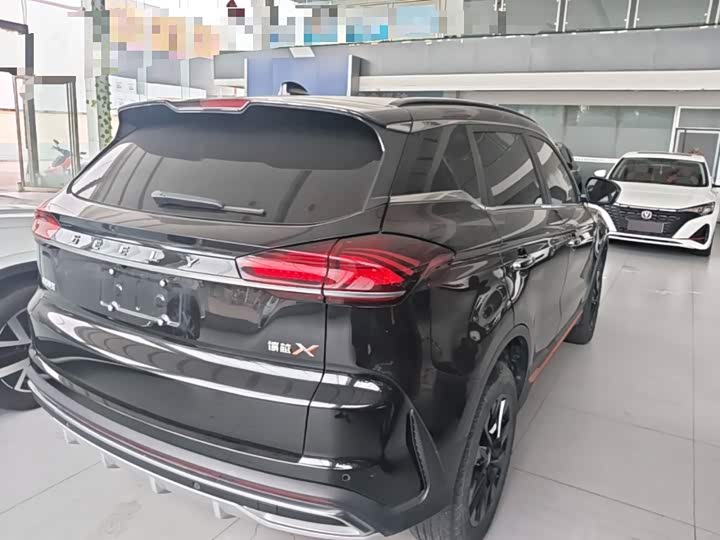 Geely Atlas, 2022 — фото 7 из 9