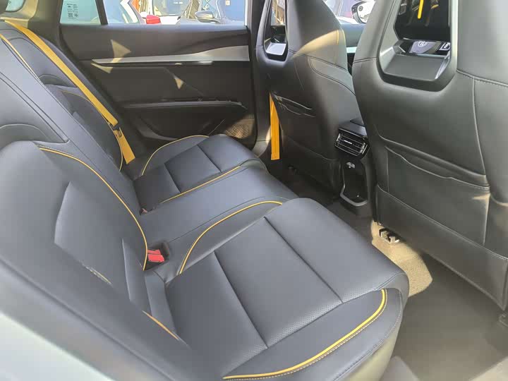 MG Motor 5 Scorpio, 2022 — фото 7 из 9