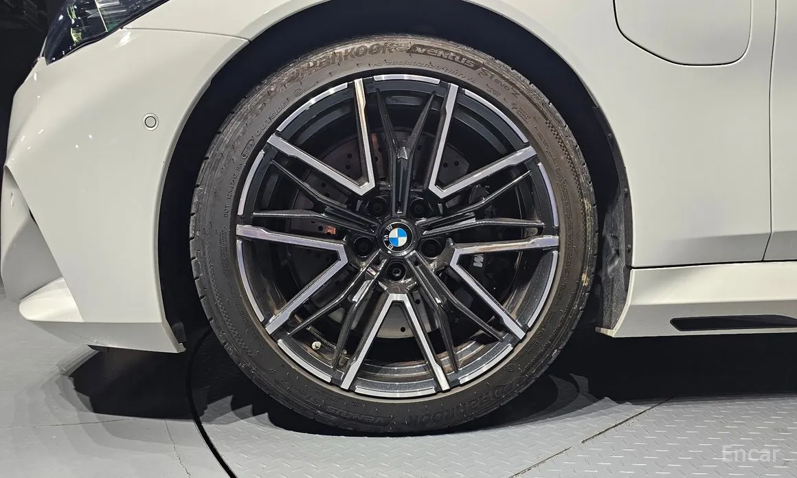 BMW M5, 2025 — фото 5 из 12
