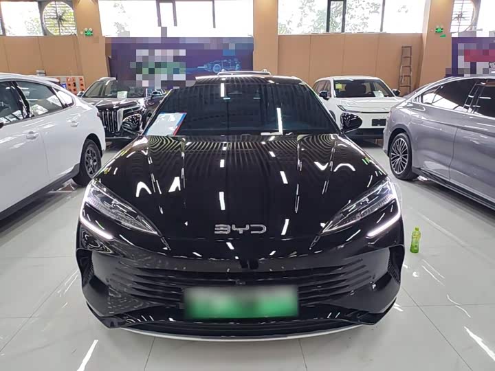 BYD Seal 07 DM-i Hybrid, 2025 — фото 3 из 9