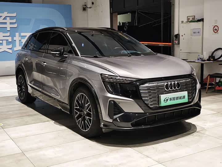 Audi Q5 e-tron, 2023 — фото 3 из 9