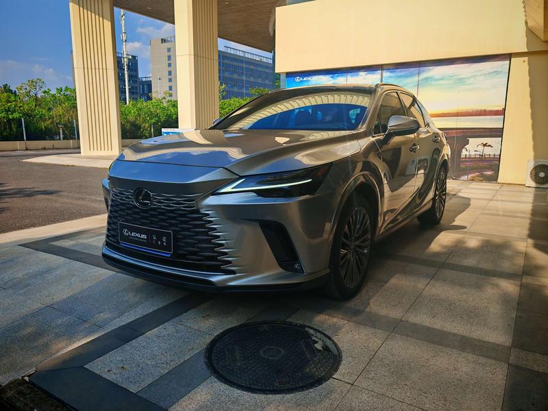 Lexus RX, 2022 — купить в Саратове под ключ