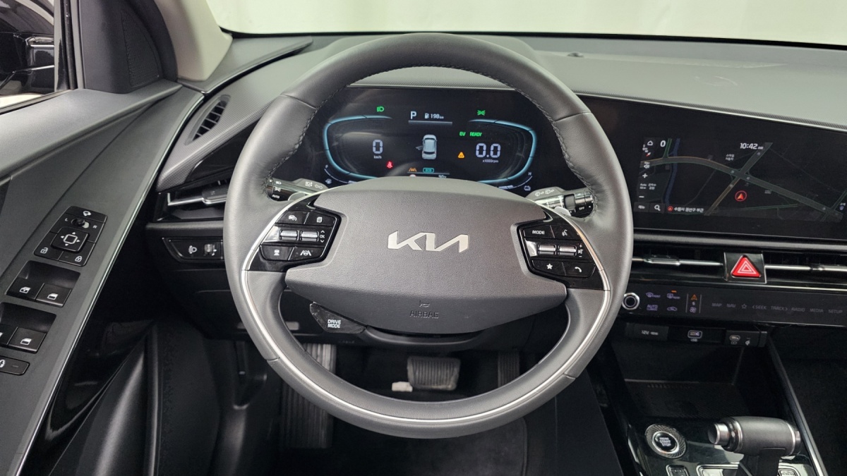 Kia Niro, 2021 — фото 12 из 12