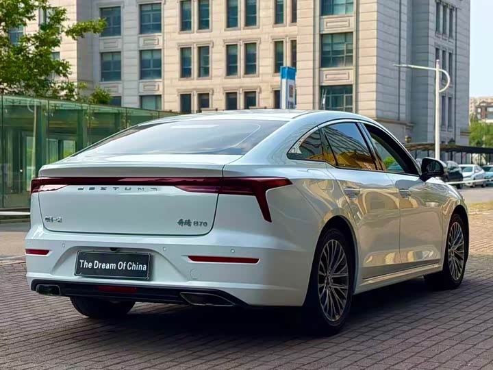 Bestune B70, 2022 — фото 7 из 9