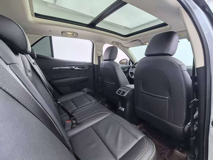 Buick Envision Plus, 2021 — фото 7 из 9