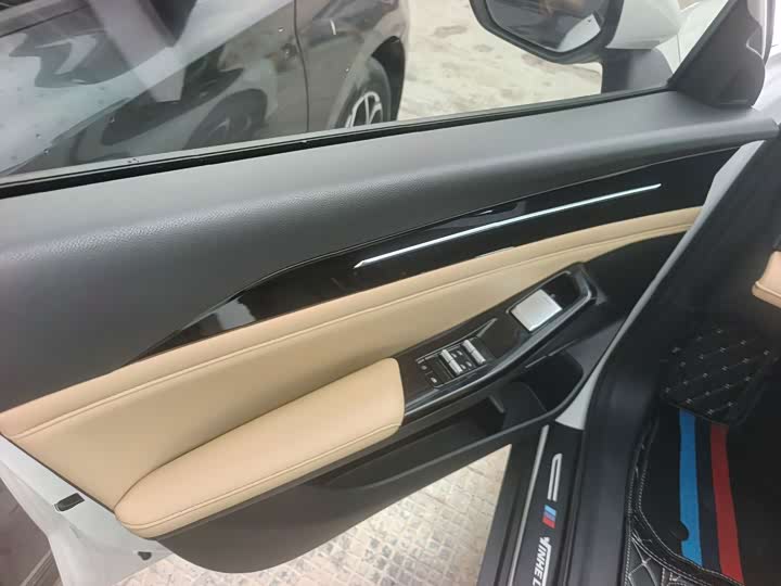 Geely Galaxy L6, 2023 — фото 7 из 9