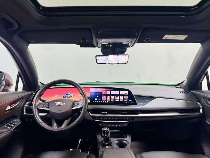 Cadillac XT4, 2023 — фото 7 из 10