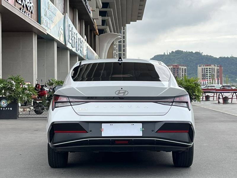 Hyundai Elantra N line, 2024 — фото 5 из 11