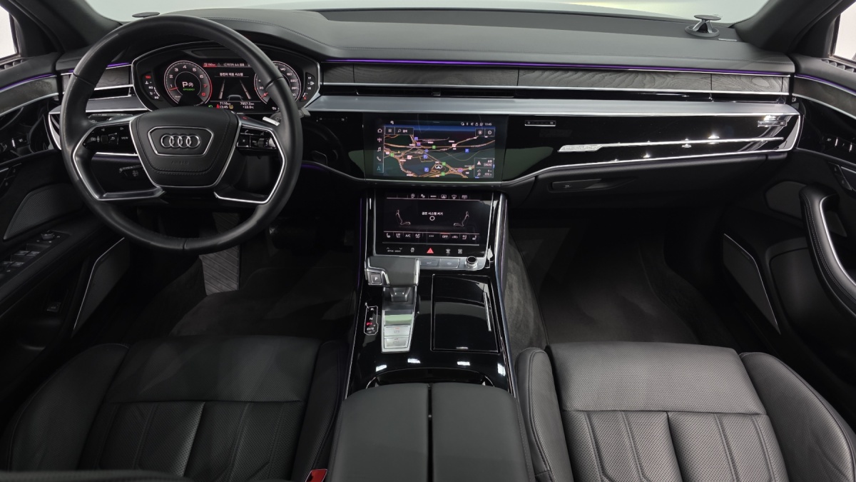 Audi A8, 2023 — фото 7 из 12