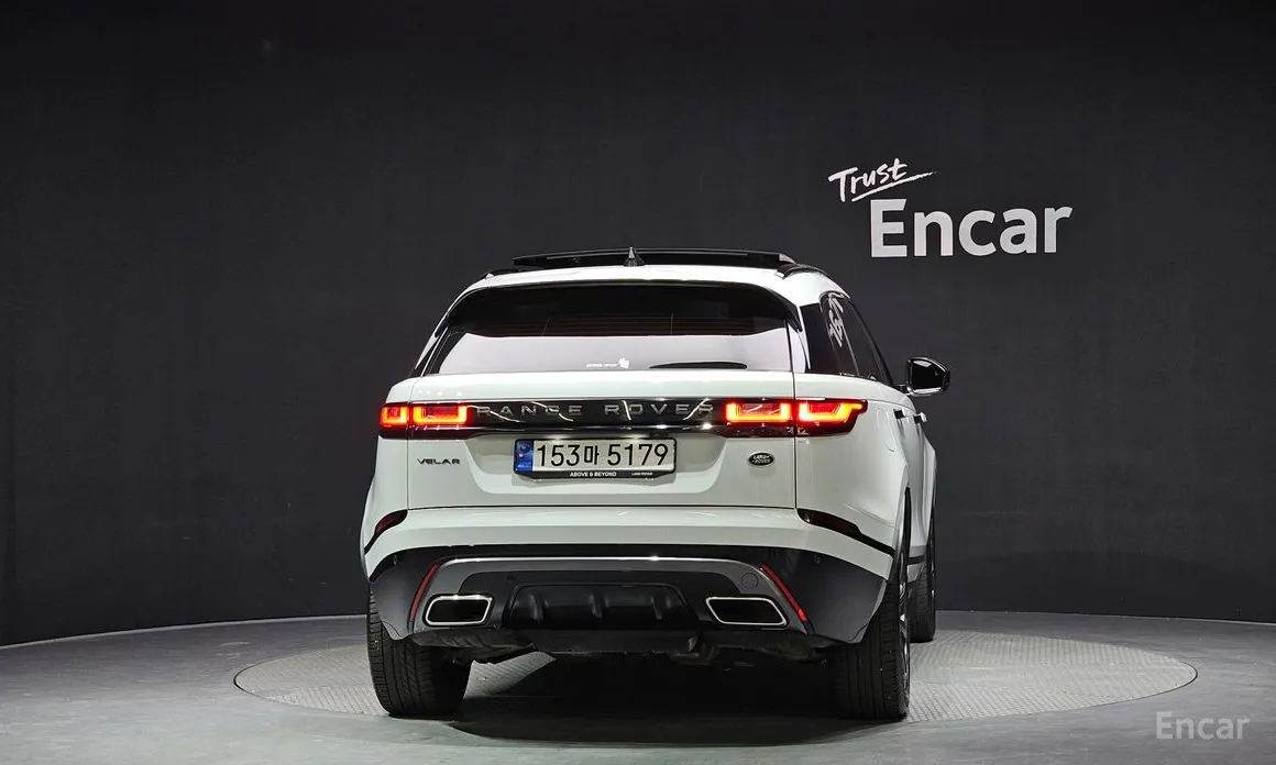 Land Rover Range Rover Velar, 2023 — фото 4 из 12