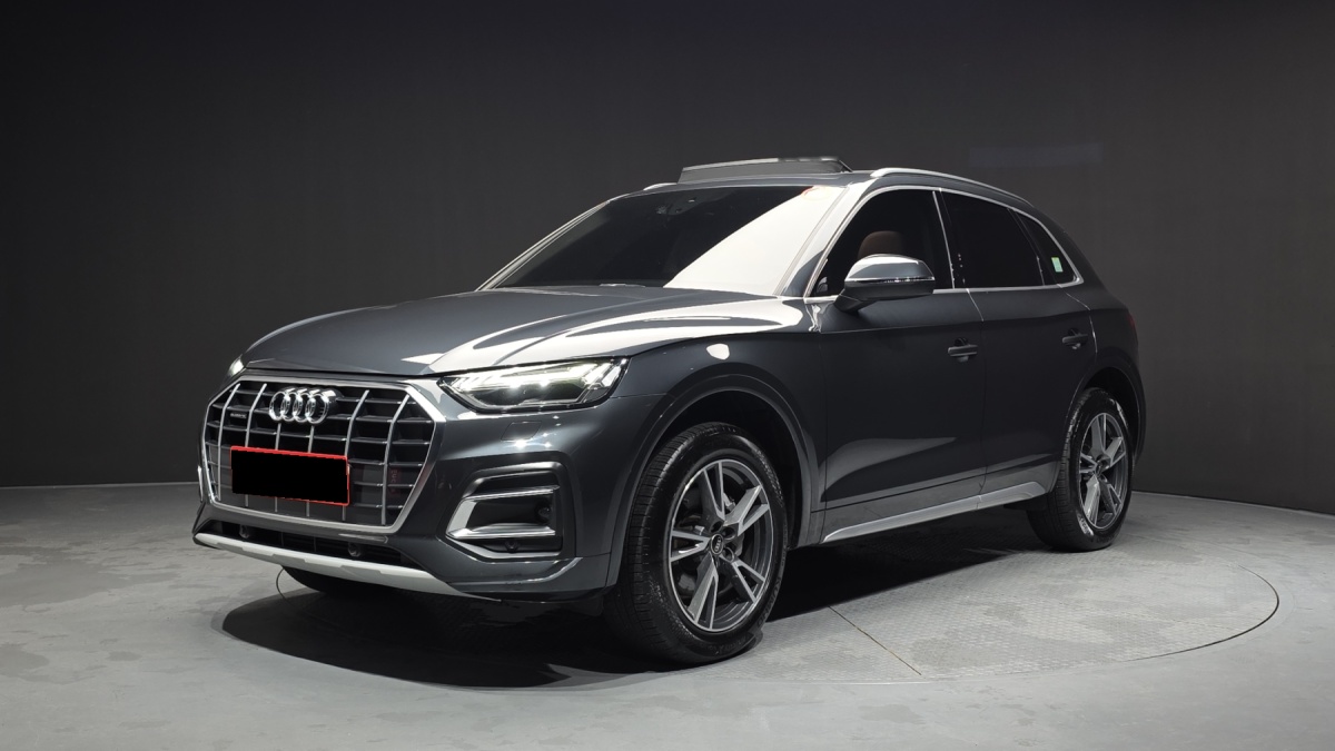Audi Q5, 2022 — купить в Тольятти под ключ