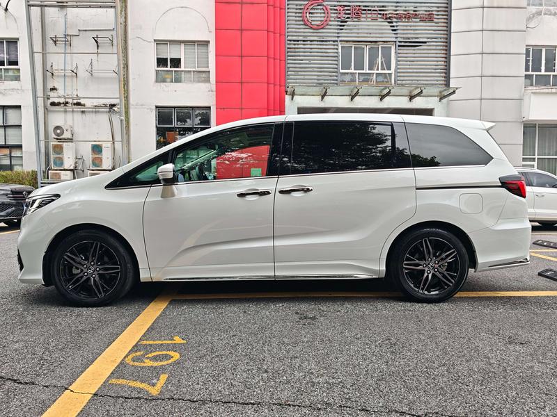 Honda Odyssey, 2023 — фото 4 из 12