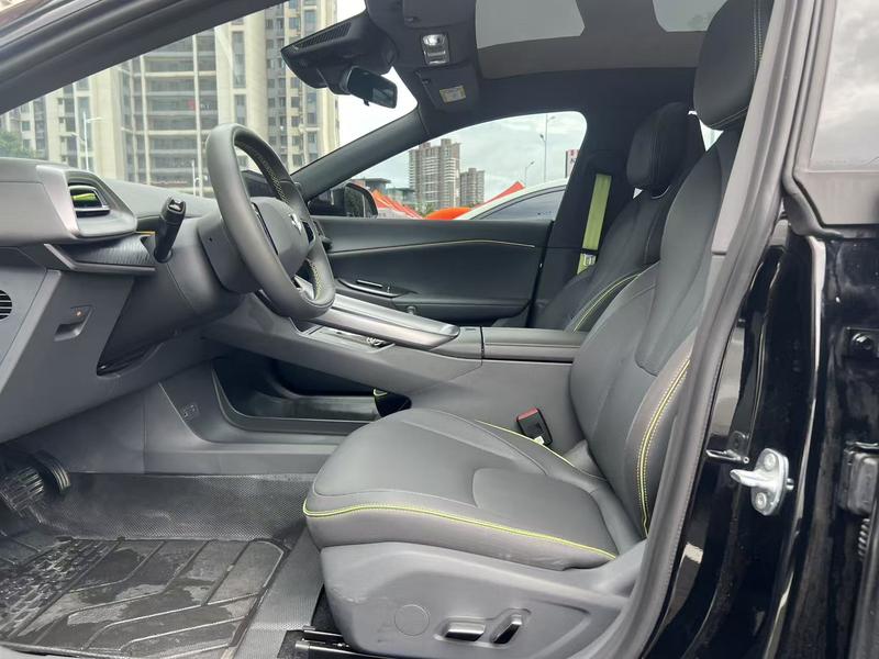 BAIC Arcfox Alpha S5, 2026 — фото 7 из 9