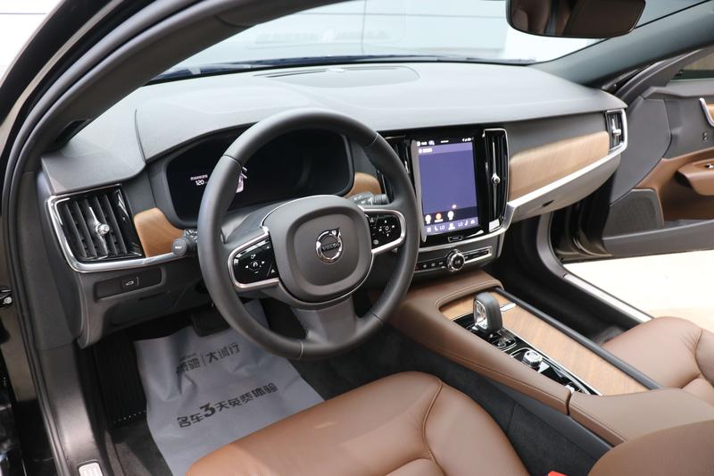 Volvo S90, 2024 — фото 10 из 12