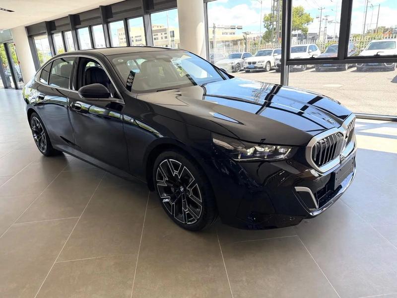 BMW 5 Series, 2024 — фото 3 из 8