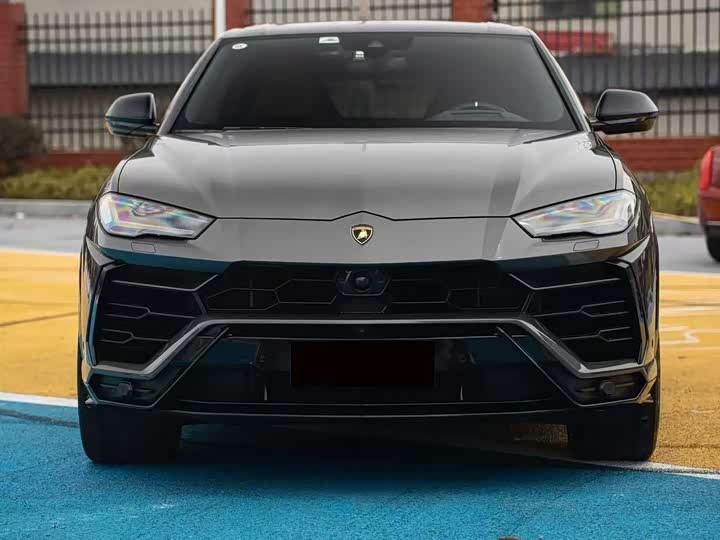 Lamborghini Urus, 2022 — фото 2 из 7