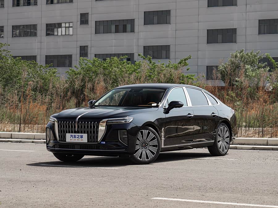 Hongqi H9, 2026 — купить в Смоленске под ключ