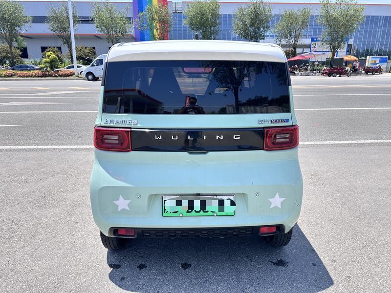 Wuling Mini EV, 2022 — фото 5 из 10
