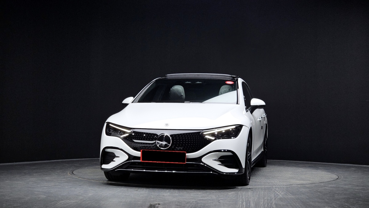 Mercedes-Benz EQE, 2025 — фото 3 из 12