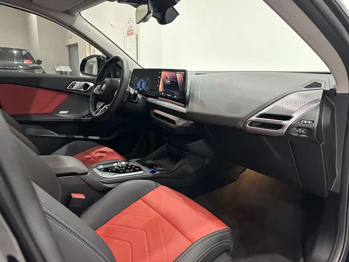 BMW 2 Series, 2024 — фото 9 из 9