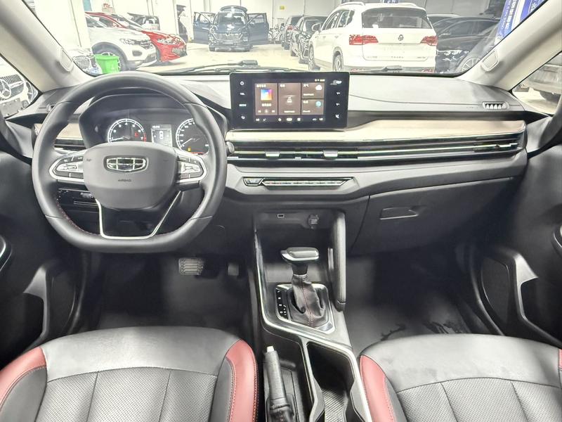 Geely Vision X3, 2021 — фото 7 из 12