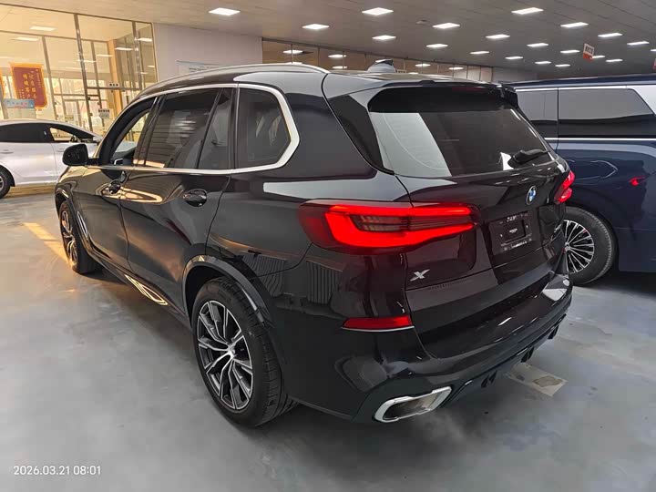 BMW X5, 2022 — фото 6 из 9