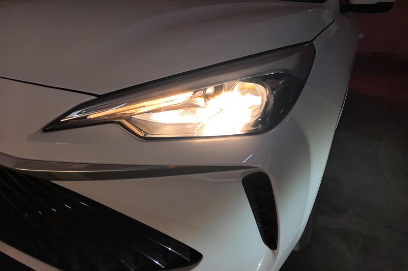 Roewe i5, 2024 — фото 4 из 12