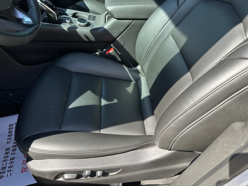 Cadillac XT4, 2021 — фото 10 из 12