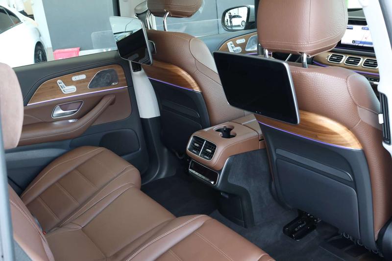 Mercedes-Benz GLS-Class, 2026 — фото 12 из 12