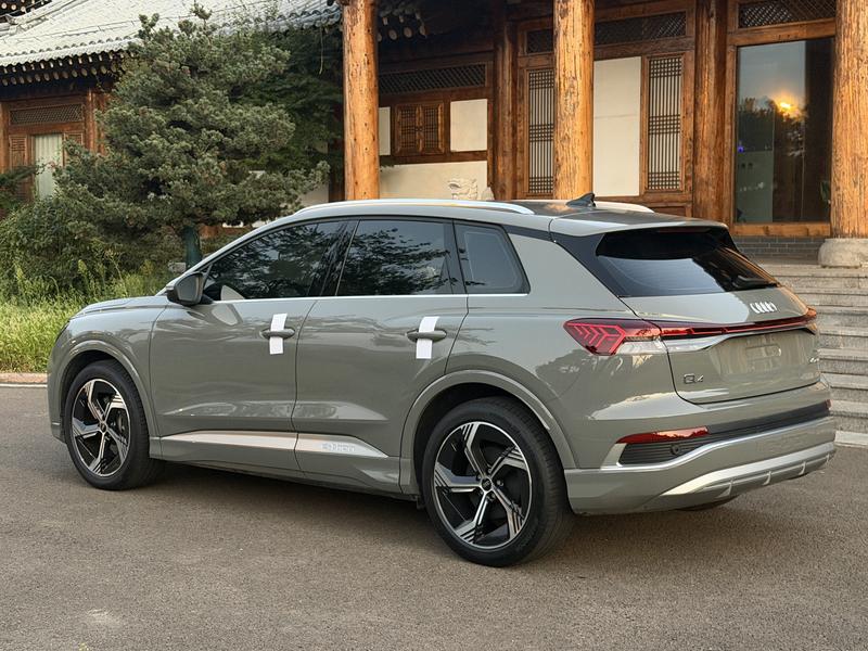 Audi Q4 e-tron, 2025 — фото 4 из 10