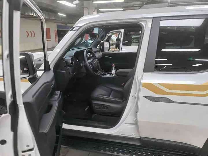 Toyota Prado, 2024 — фото 2 из 3