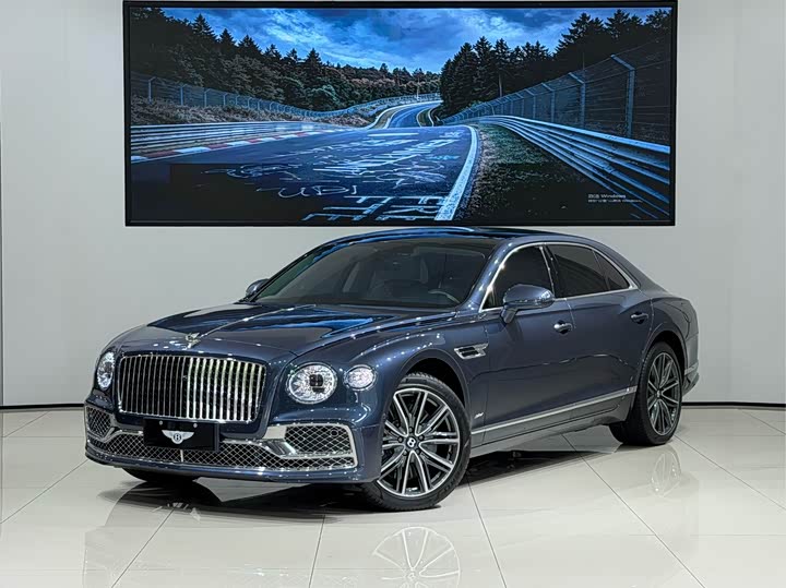 Bentley Flying Spur Hybrid, 2022 — купить в Калуге под ключ