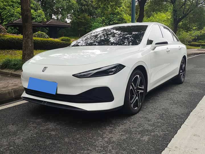 Roewe D7, 2023 — купить в Нижнем Новгороде под ключ