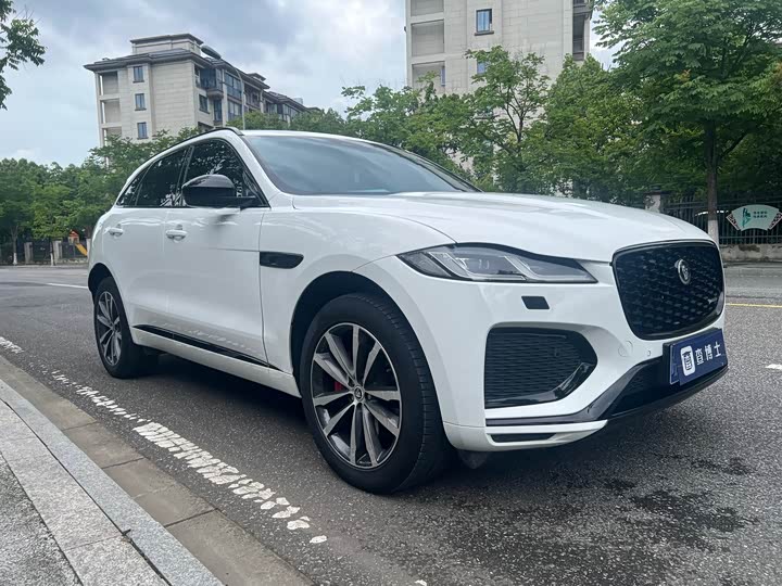 Jaguar F-Pace, 2023 — фото 3 из 9