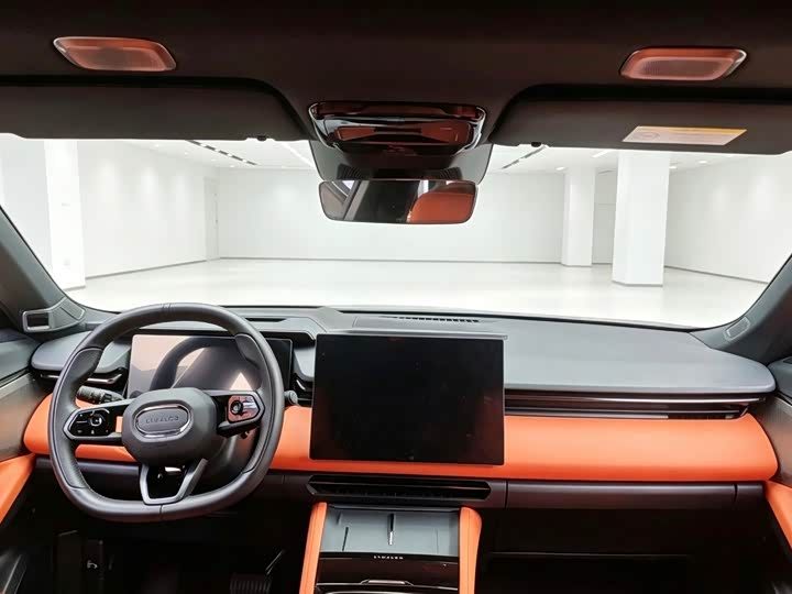Lynk & Co 08 EM-P Hybrid, 2025 — фото 7 из 7