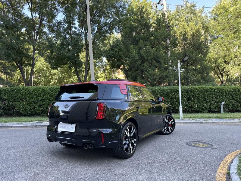 Mini Countryman JCW, 2024 — фото 5 из 12