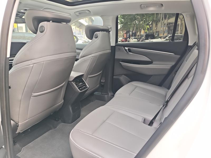 Buick Electra E5, 2025 — фото 11 из 12