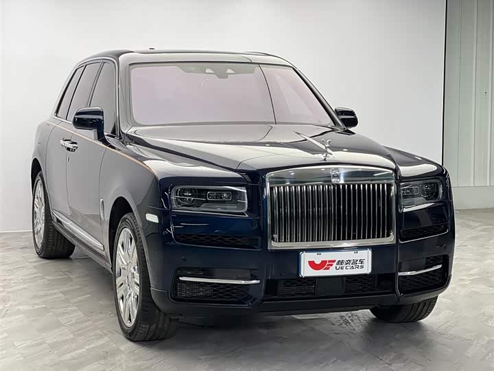 Rolls-Royce Cullinan, 2022 — фото 3 из 9