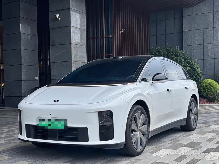 LiXiang i6, 2026 — купить в Нижнем Новгороде под ключ