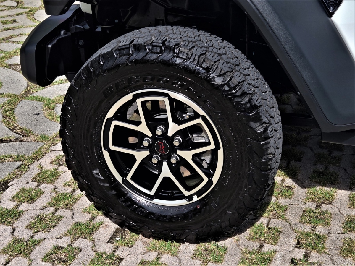 Jeep Wrangler, 2025 — фото 5 из 12