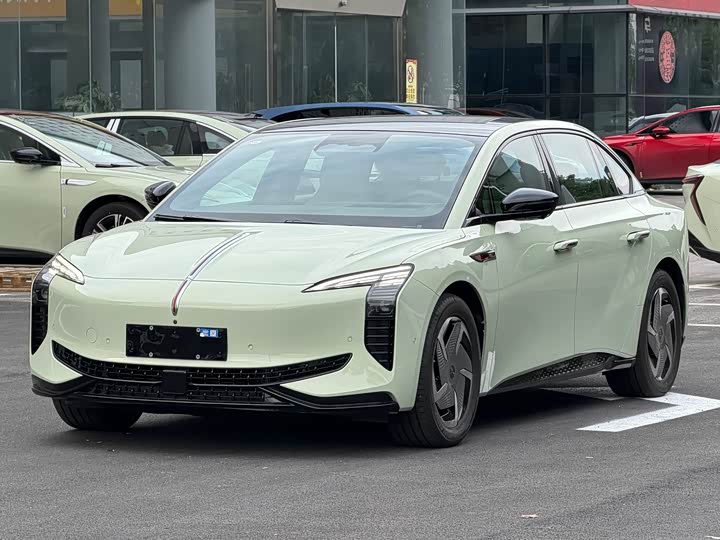 Hongqi EH7, 2026 — купить в Рязани под ключ