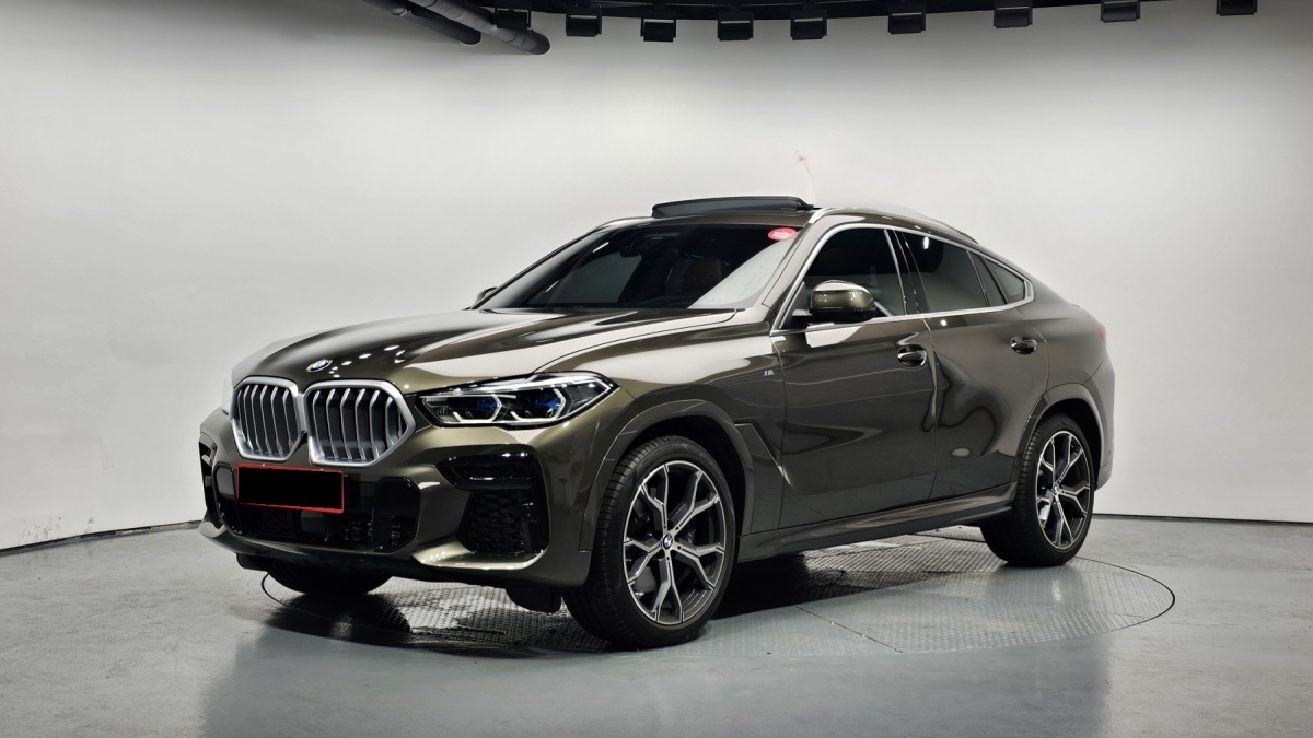BMW X6, 2022 — купить в Владимире под ключ