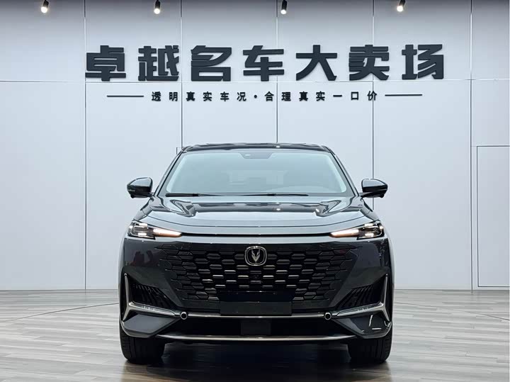 Changan UNI-K Hybrid, 2021 — фото 2 из 9