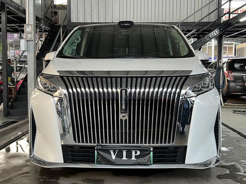 Wey 80 Hybrid, 2025 — фото 2 из 10