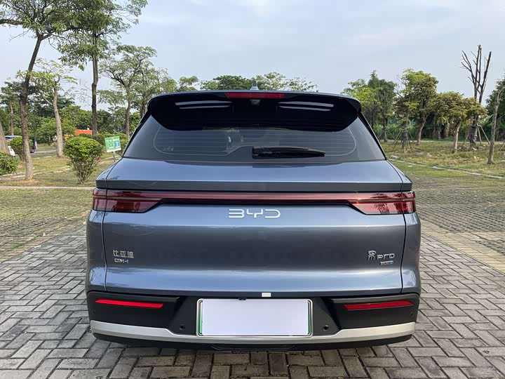 BYD Song Pro Hybrid, 2025 — фото 5 из 9