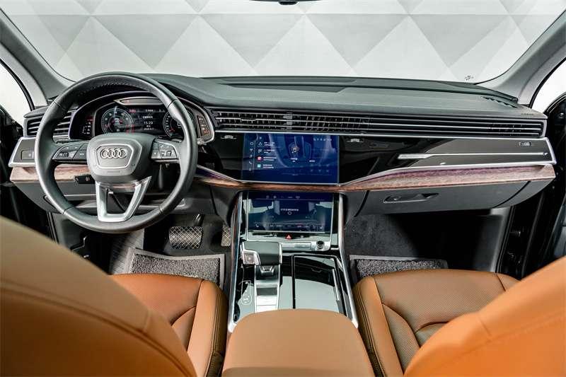 Audi Q7, 2023 — фото 6 из 12