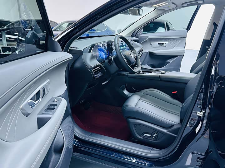 Dongfeng Aeolus Huge, 2025 — фото 4 из 9