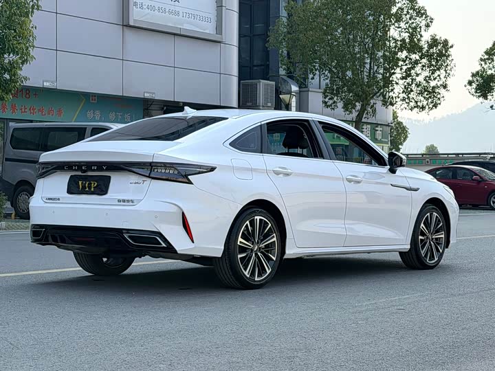 Chery Arrizo 8, 2023 — фото 4 из 9