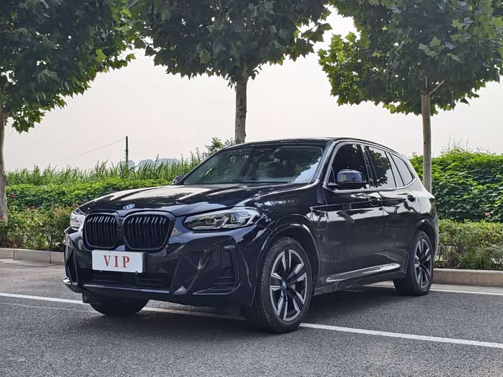 BMW iX3, 2025 — купить в Санкт-Петербурге под ключ